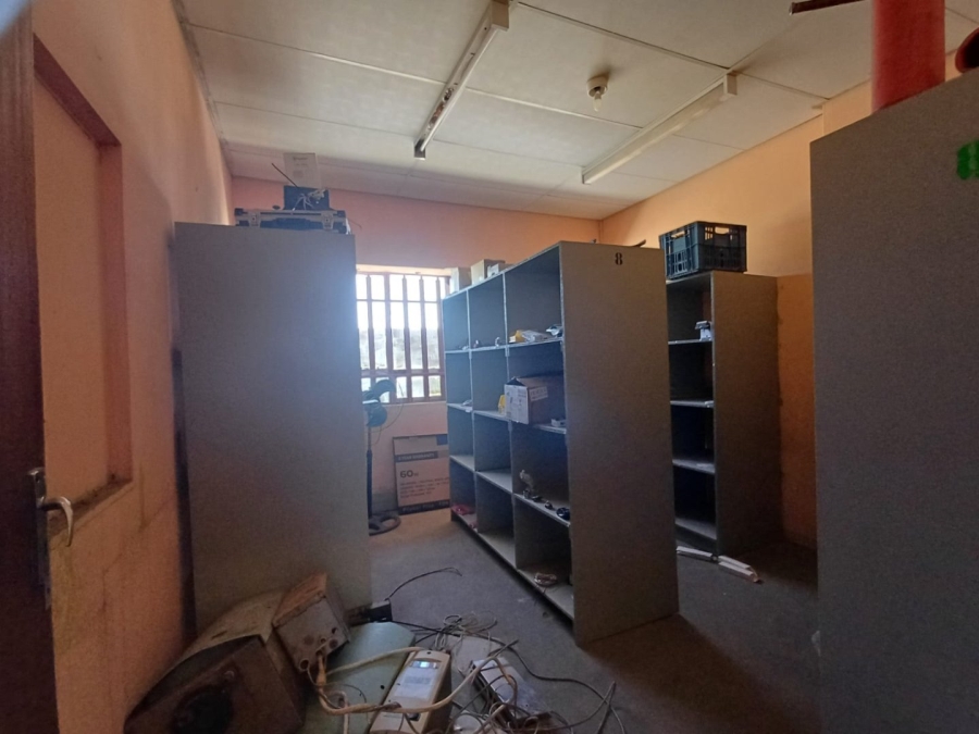  Bedroom Property for Sale in Pienaarsdorp North West